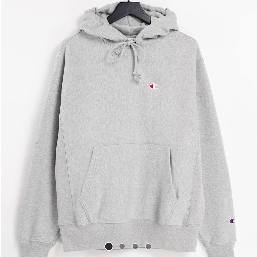 Champion Small Logo Hoodie in Gray